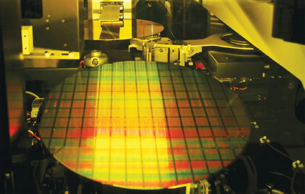 Substrate Raises $100M to Rival ASML with X-Ray Lithography
